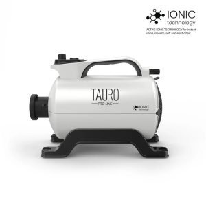 El secador de pelo Tauro Pro Line con tecnología iónica integrada es un secador de pelo pequeño, ligero y moderno, ideal tanto para uso diario como profesional